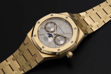 audemars piguet brillantinato|audemars piguet gold.